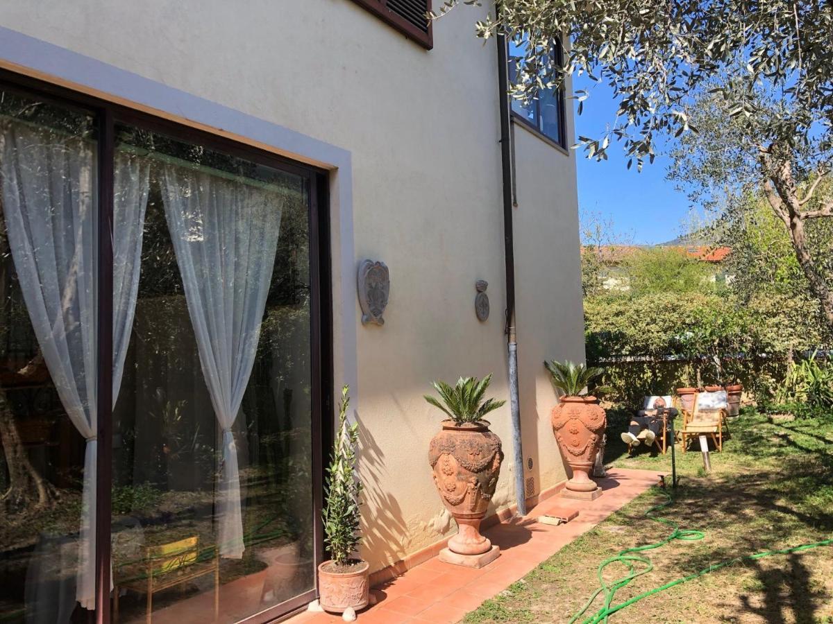 La Villa Bianca - Appartamento In Villa Сесто-Фьорентіно Екстер'єр фото